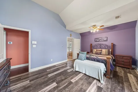 2816 Leafwood Lane Pearland TX 77584
