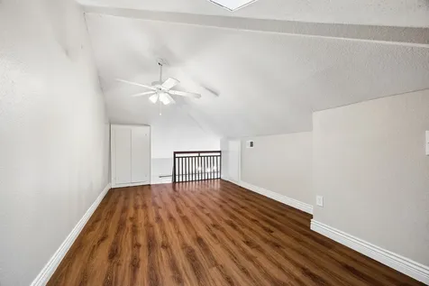 1632 Hawthorne Street 4 Houston TX 77006