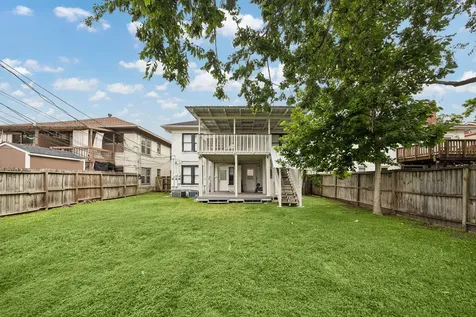 1632 Hawthorne Street 4 Houston TX 77006