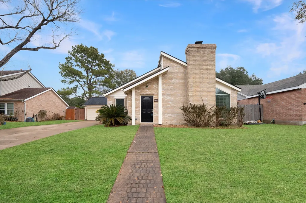 1922 Pepperwood Lane Houston TX 77084