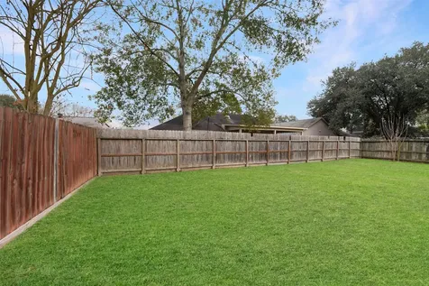 1922 Pepperwood Lane Houston TX 77084