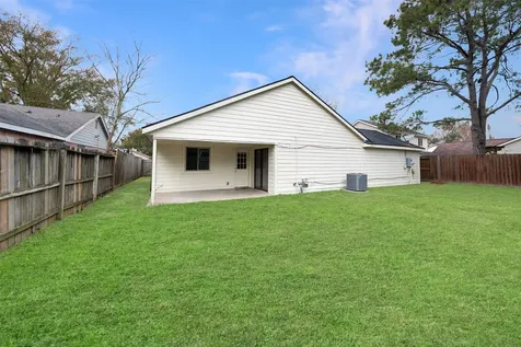 1922 Pepperwood Lane Houston TX 77084