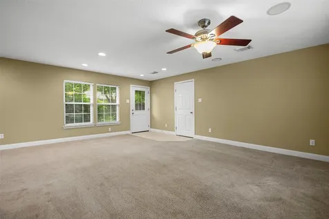 127 Marlin Avenue Galveston TX 77550