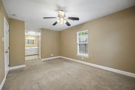 127 Marlin Avenue Galveston TX 77550