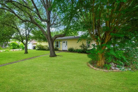 127 Marlin Avenue Galveston TX 77550