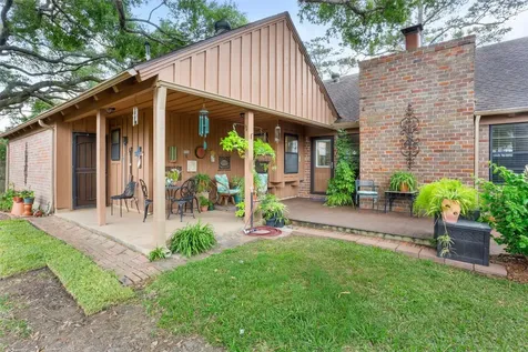 3014 Inwood Drive Dickinson TX 77539
