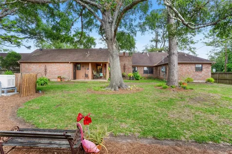 3014 Inwood Drive Dickinson TX 77539