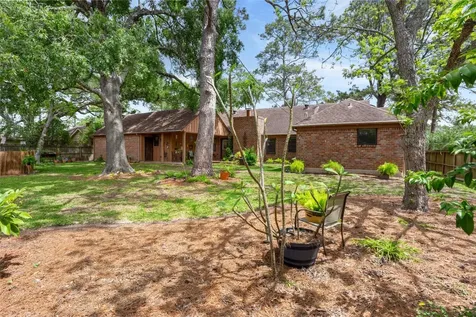 3014 Inwood Drive Dickinson TX 77539