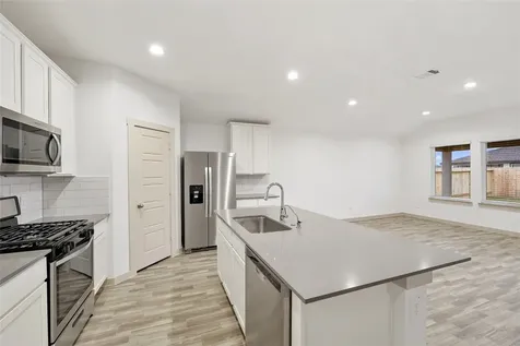 714 Boer Plains Drive Rosharon TX 77583