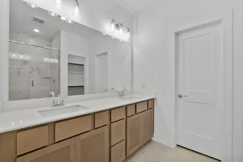 5227 Celestial Court Iowa Colony TX 77583