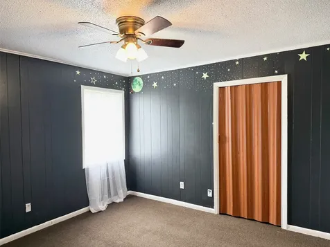 204 N Us Highway 287 Elkhart TX 75839