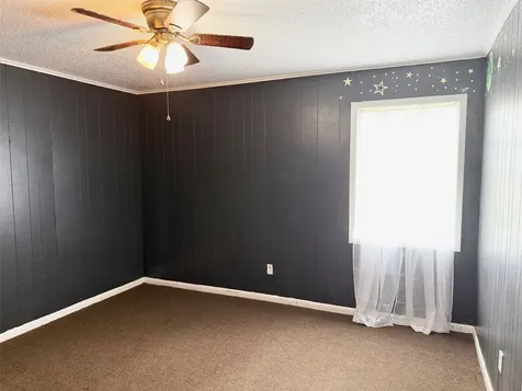 204 N Us Highway 287 Elkhart TX 75839