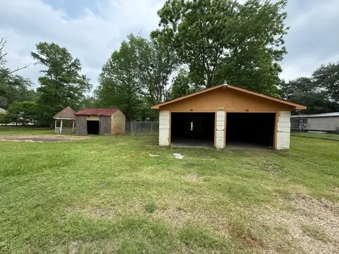 204 N Us Highway 287 Elkhart TX 75839
