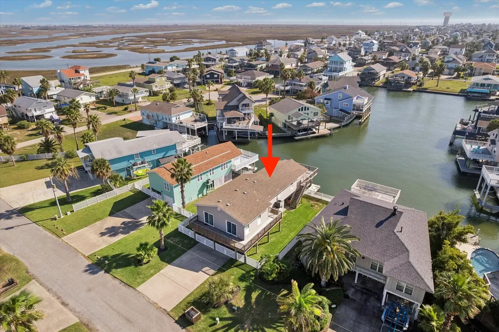 16537 Tortuga Way Jamaica Beach TX 77554