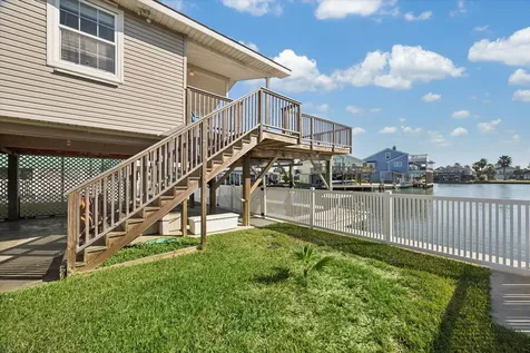 16537 Tortuga Way Jamaica Beach TX 77554