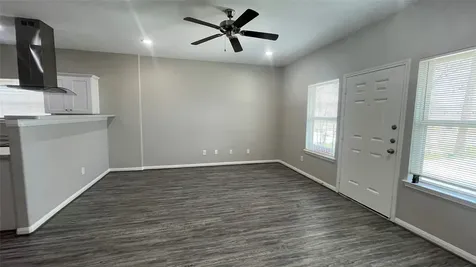 4510 Mayflower Street B Houston TX 77051