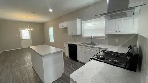 4510 Mayflower Street B Houston TX 77051