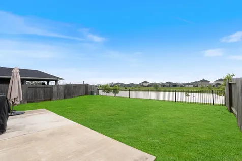 5318 Marisol Cove Drive Katy TX 77493