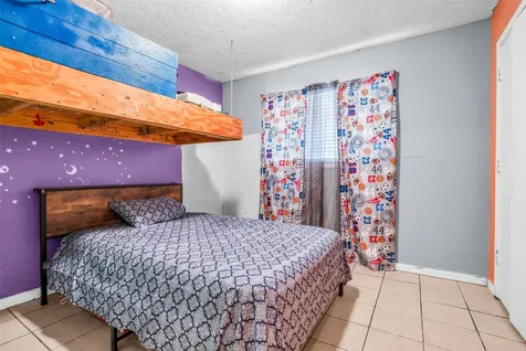 19742 Live Oak N New Caney TX 77357