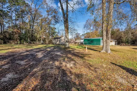 19742 Live Oak N New Caney TX 77357