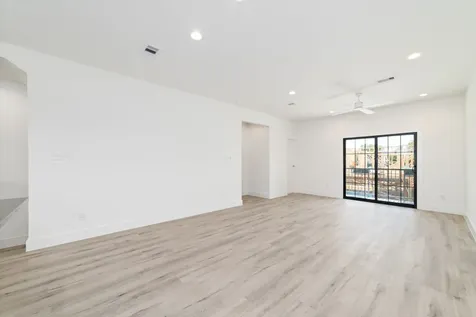 11942 S Hoa Sen Circle Houston TX 77072