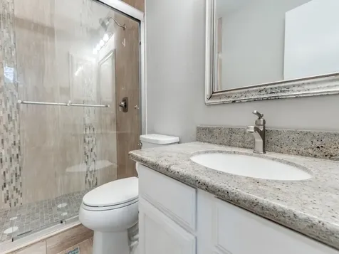 39 N Lakeridge Circle The Woodlands TX 77381