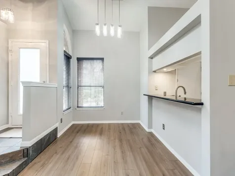 39 N Lakeridge Circle The Woodlands TX 77381