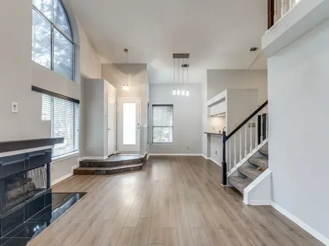 39 N Lakeridge Circle The Woodlands TX 77381