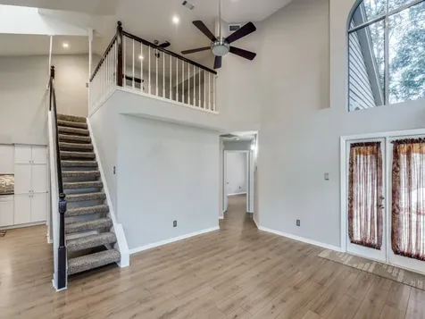39 N Lakeridge Circle The Woodlands TX 77381