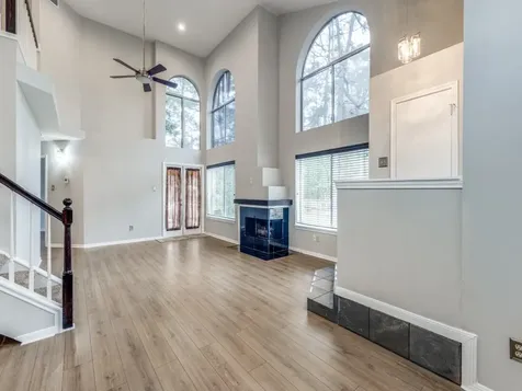39 N Lakeridge Circle The Woodlands TX 77381