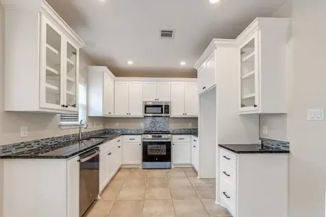 3231 Alabama Street Houston TX 77004