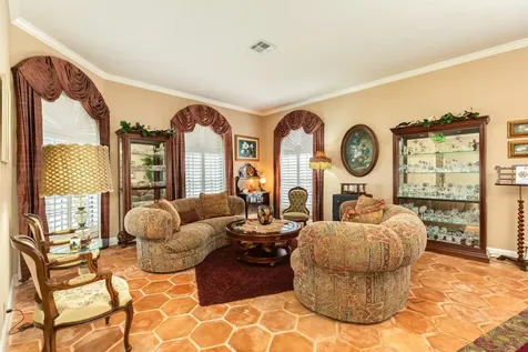 42 W Dansby Drive Galveston TX 77551