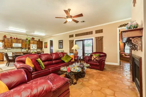 42 W Dansby Drive Galveston TX 77551