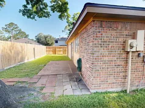 8110 Glorieta Drive Houston TX 77083