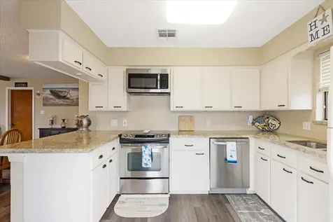 1222 Oahu Drive Galveston TX 77554