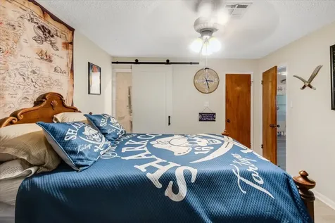 1222 Oahu Drive Galveston TX 77554