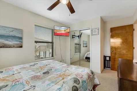 1222 Oahu Drive Galveston TX 77554