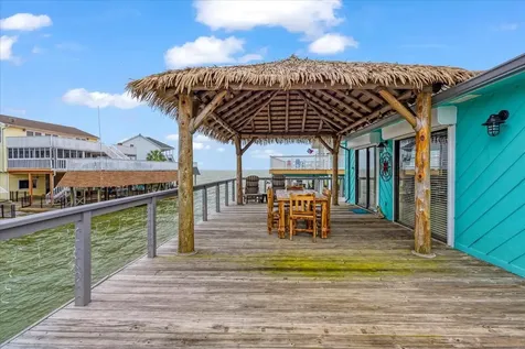 1222 Oahu Drive Galveston TX 77554