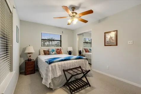 1222 Oahu Drive Galveston TX 77554