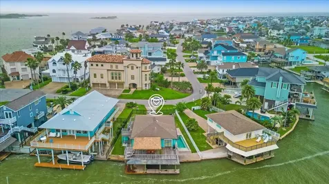 1222 Oahu Drive Galveston TX 77554