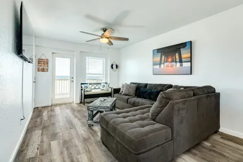 101 Pelican Place 7 Surfside Beach TX 77541
