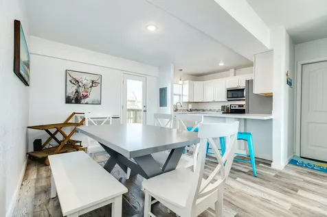 101 Pelican Place 7 Surfside Beach TX 77541