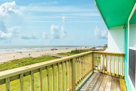 101 Pelican Place 7 Surfside Beach TX 77541