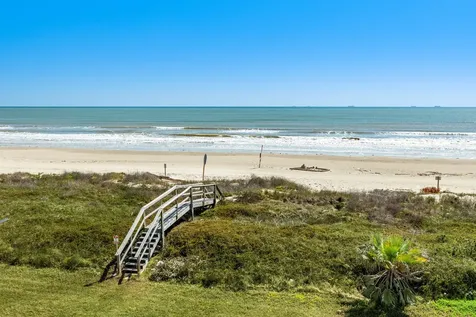 101 Pelican Place 7 Surfside Beach TX 77541