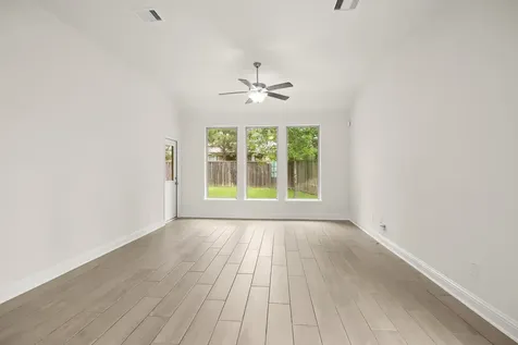 15 Heirloom Garden Place The Woodlands TX 77354