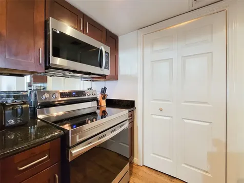 3525 Sage Road 1605 Houston TX 77056
