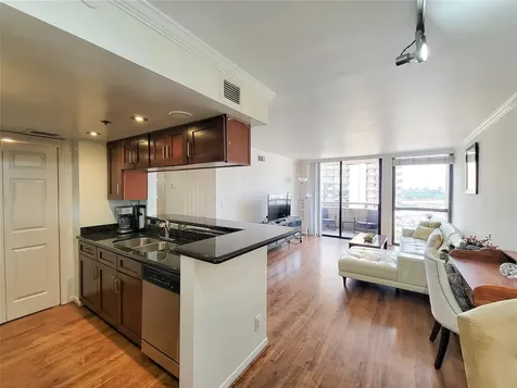 3525 Sage Road 1605 Houston TX 77056
