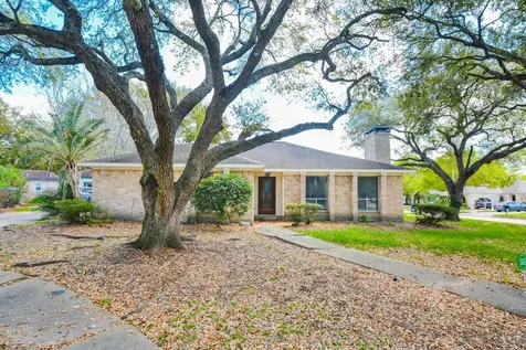 10811 Vickijohn Court Houston TX 77071
