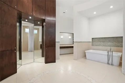 309 Glenwood Drive Houston TX 77007