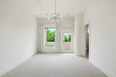 309 Glenwood Drive Houston TX 77007